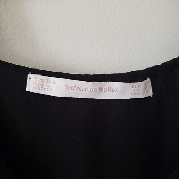 FINAL SALE Zara Trafaluc Collection Cold Shoulder Black Top S - Picture 3 of 5